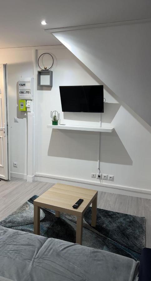 Appartement Moderne Refait A Neuf Proximite Centre Ville Et Plage Coudekerque-Branche ภายนอก รูปภาพ