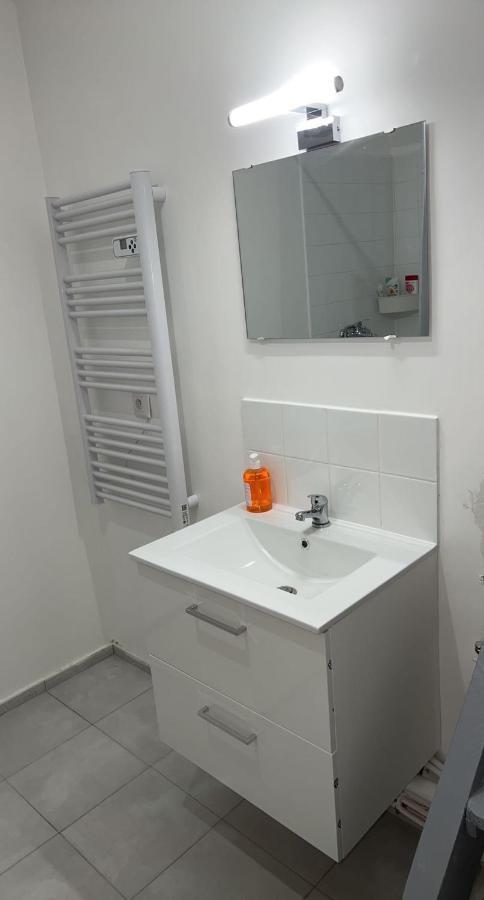 Appartement Moderne Refait A Neuf Proximite Centre Ville Et Plage Coudekerque-Branche ภายนอก รูปภาพ